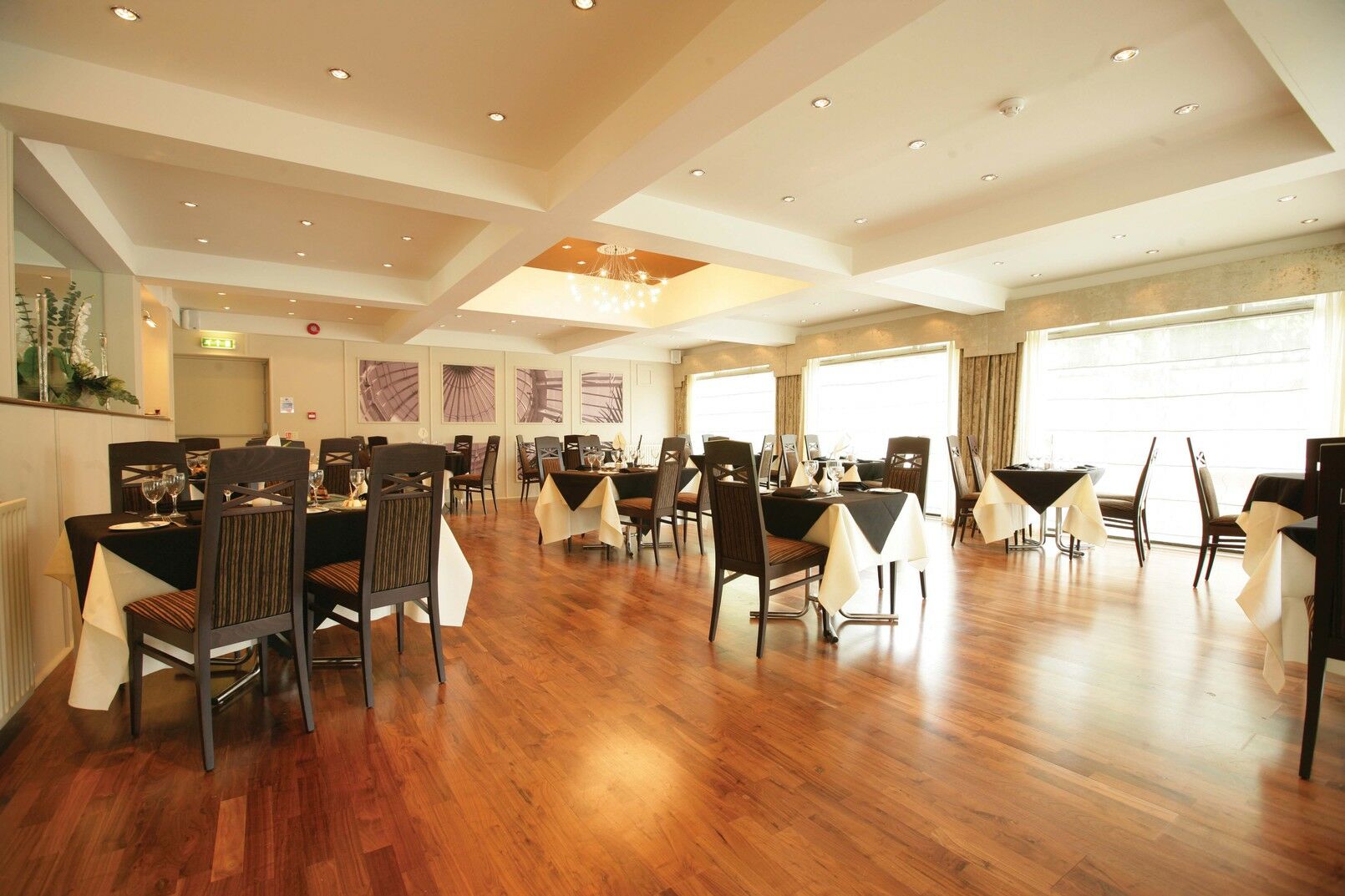 Forest Lodge Hotel ลินด์เฮิร์สต์ ร้านอาหาร รูปภาพ